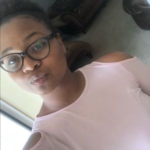 Meet your Posher, Nakeira